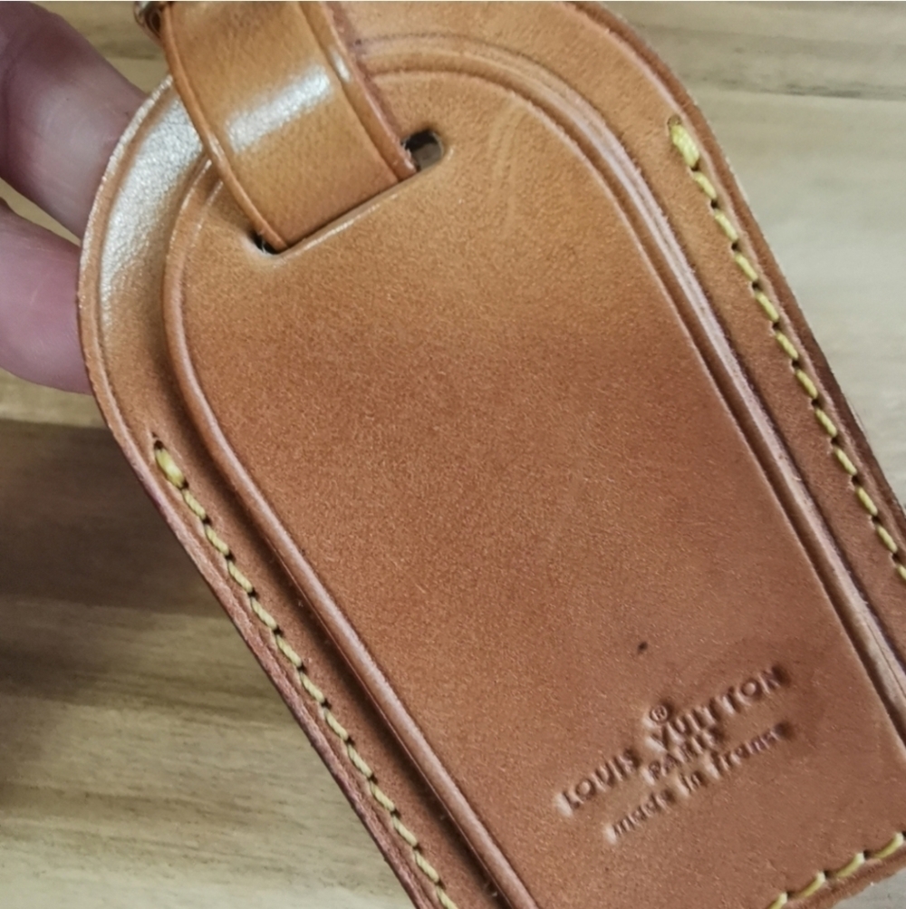 Louis Vuitton luggage tag set
